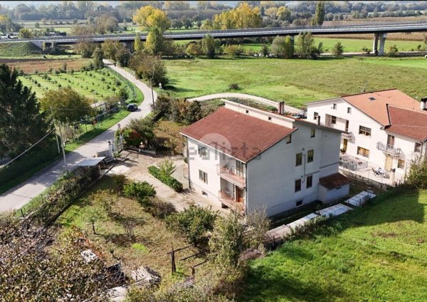 appartamento in vendita a L'Aquila in zona Centro Città