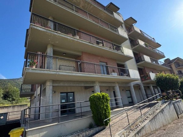 appartamento in vendita a L'Aquila in zona Pettino
