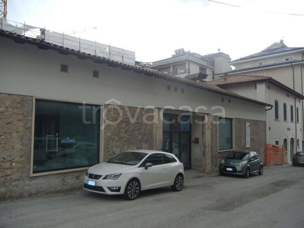 appartamento in vendita a L'Aquila in zona Centro Città