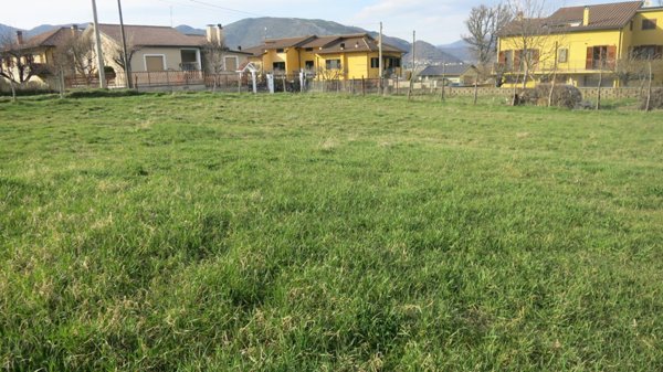 terreno edificabile in vendita a L'Aquila in zona Sassa