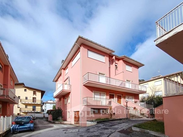 casa indipendente in vendita a L'Aquila in zona San Sisto