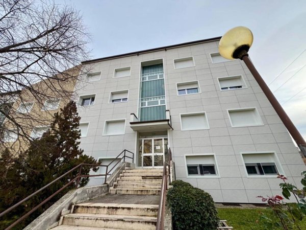 appartamento in vendita a L'Aquila in zona Coppito