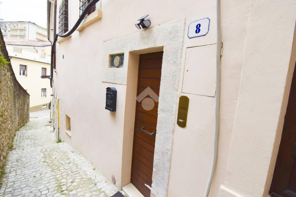 appartamento in vendita a L'Aquila in zona Centro Città