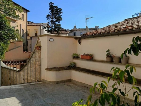appartamento in vendita a L'Aquila in zona Centro Città