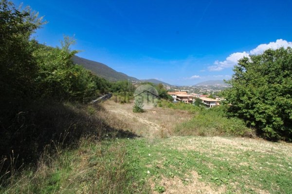 terreno edificabile in vendita a L'Aquila in zona Monticchio/frazione Bagno