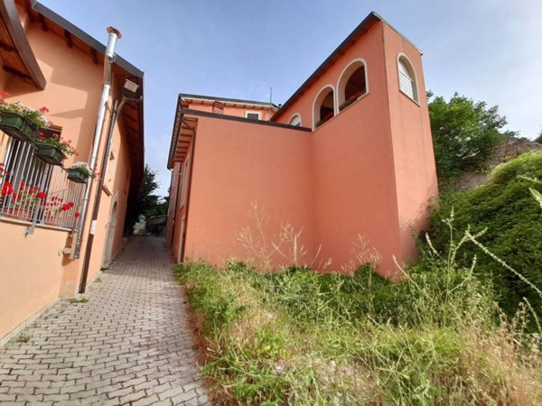 appartamento in vendita a L'Aquila in zona Monticchio/frazione Bagno