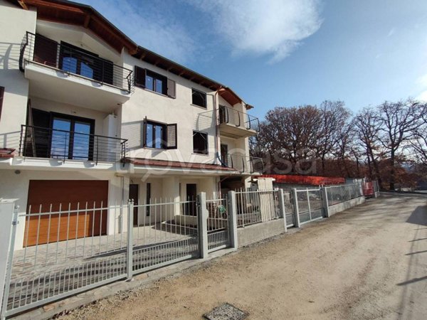 casa indipendente in vendita a L'Aquila in zona Paganica