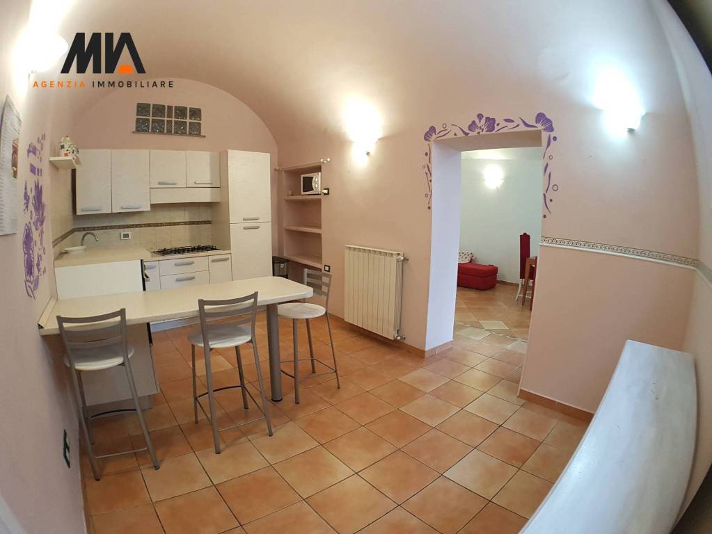 casa indipendente in vendita a L'Aquila in zona Preturo