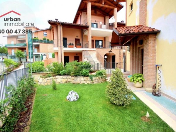 casa indipendente in vendita a L'Aquila in zona Coppito