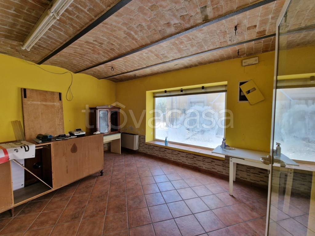 appartamento in vendita a L'Aquila in zona Preturo