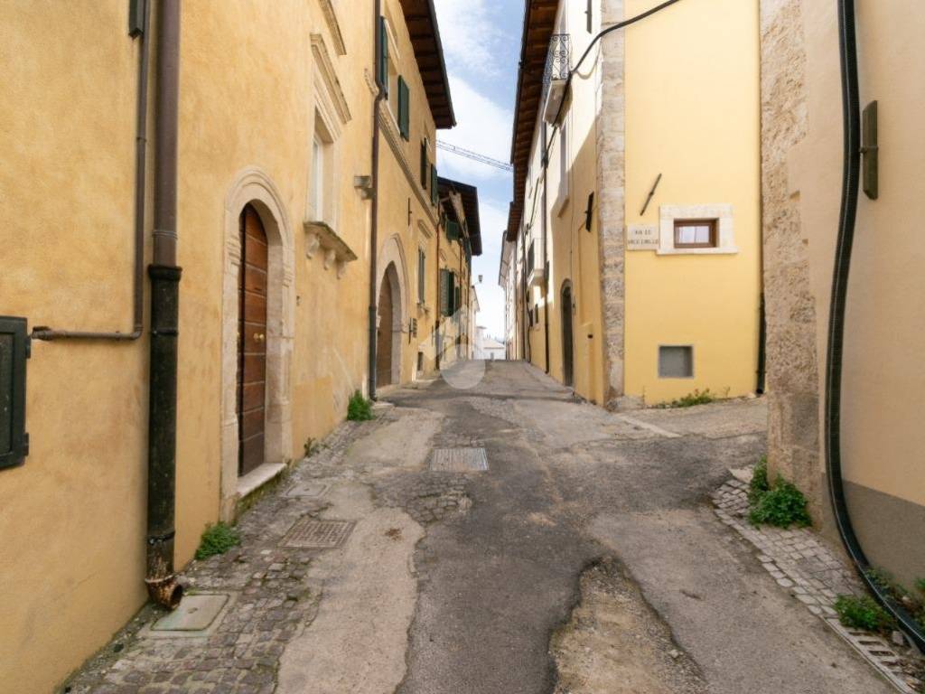 appartamento in vendita a L'Aquila in zona Centro Città