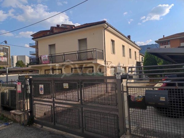 appartamento in vendita a L'Aquila in zona Centro Città
