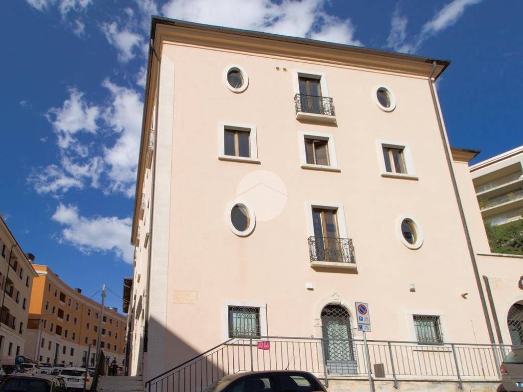 appartamento in vendita a L'Aquila in zona Centro Città