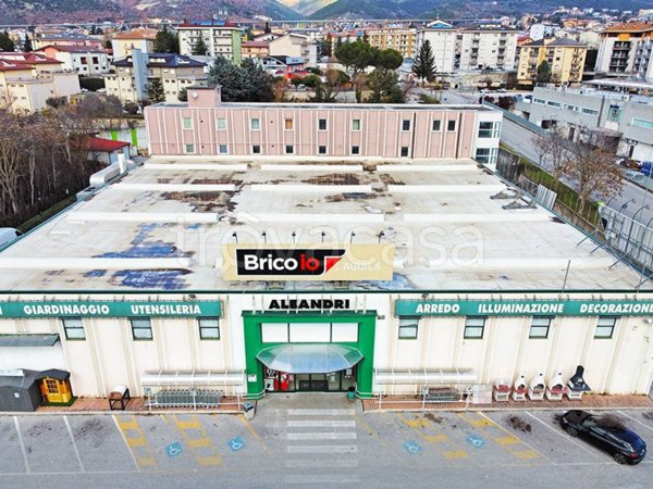 ufficio in vendita a L'Aquila in zona Centro Città