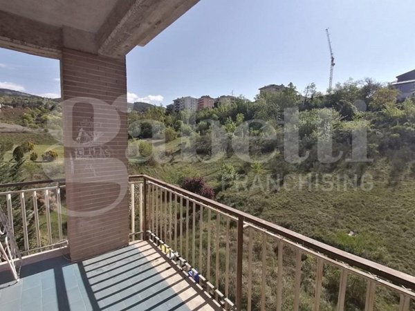 appartamento in vendita a L'Aquila in zona Torrione