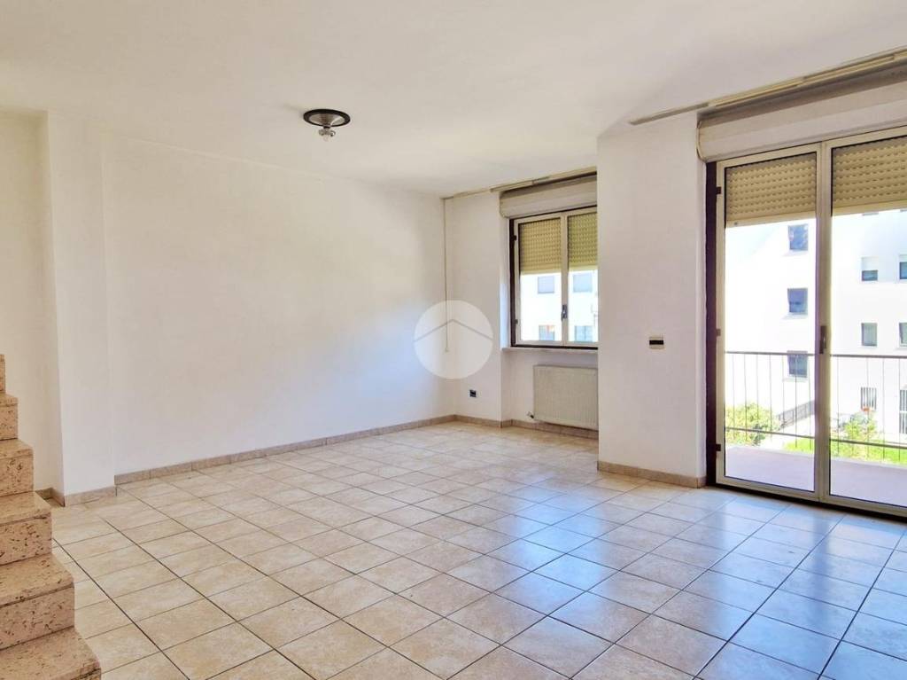 casa indipendente in vendita a L'Aquila in zona Torrione
