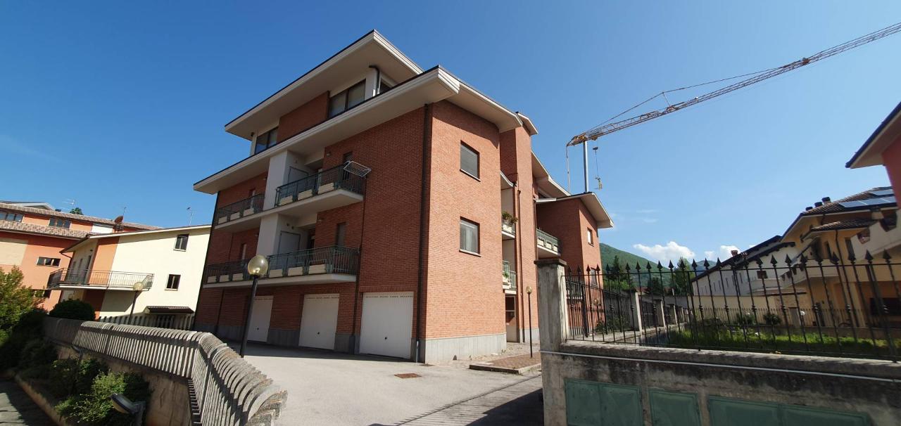 appartamento in vendita a L'Aquila in zona Pettino
