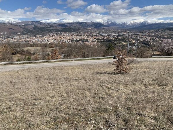 terreno agricolo in vendita a L'Aquila in zona Pianola