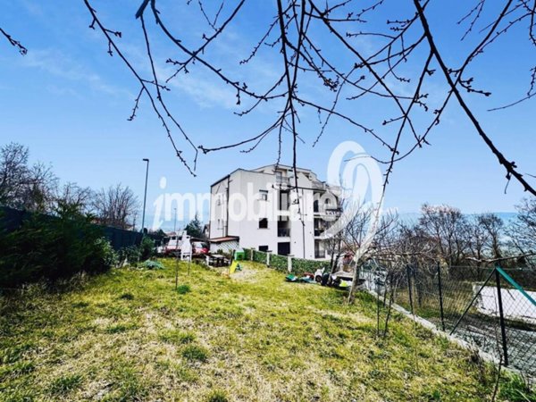 appartamento in vendita a L'Aquila in zona Pianola