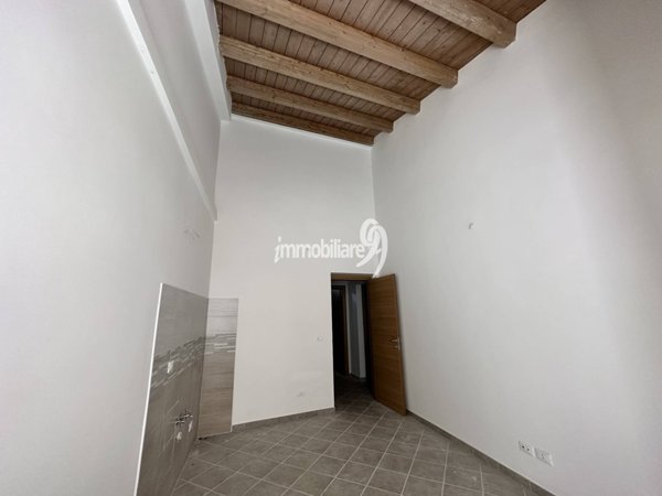 intera palazzina in vendita a L'Aquila in zona Paganica