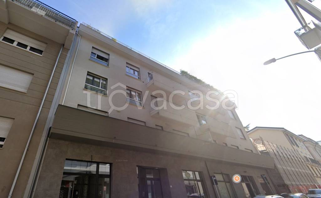 appartamento in vendita a L'Aquila in zona Centro Città