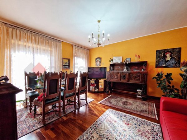 casa indipendente in vendita a L'Aquila in zona Monticchio/frazione Bagno