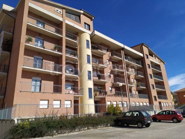 appartamento in vendita a L'Aquila in zona Pettino