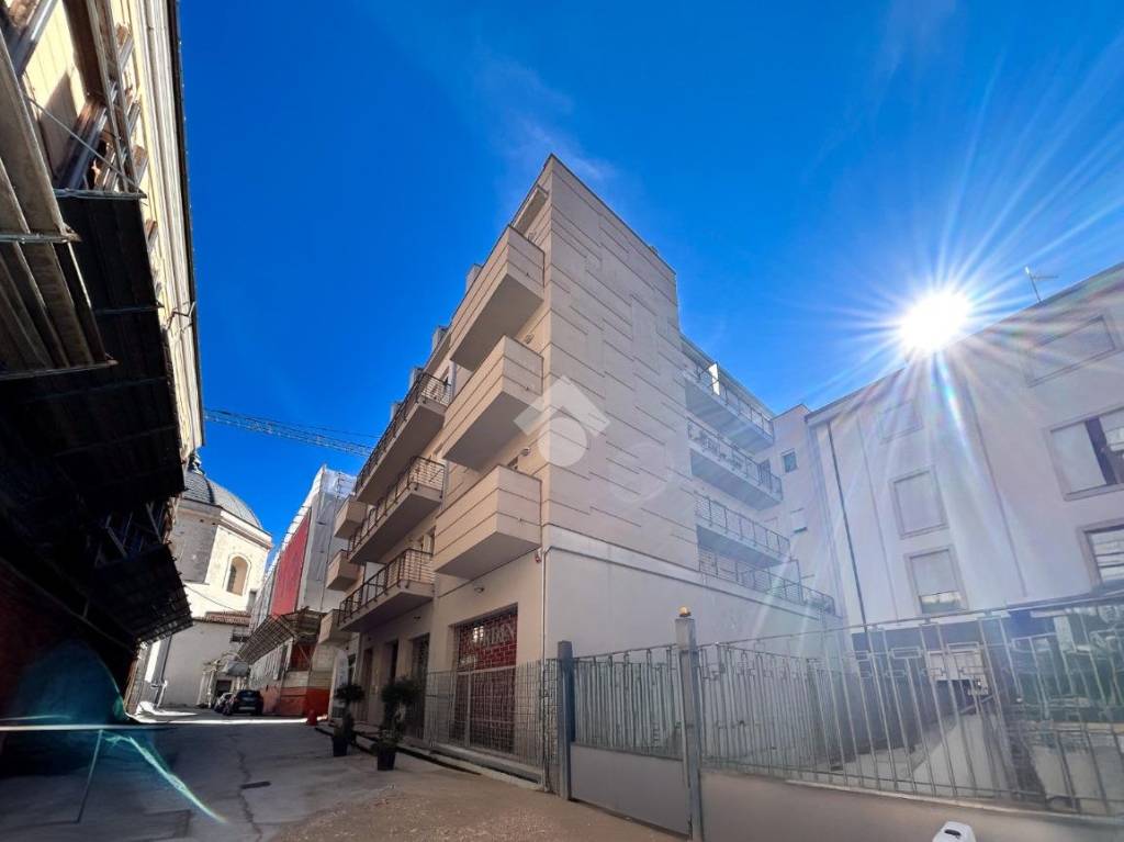 appartamento in vendita a L'Aquila in zona Centro Città