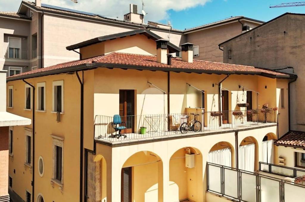 appartamento in vendita a L'Aquila in zona Centro Città