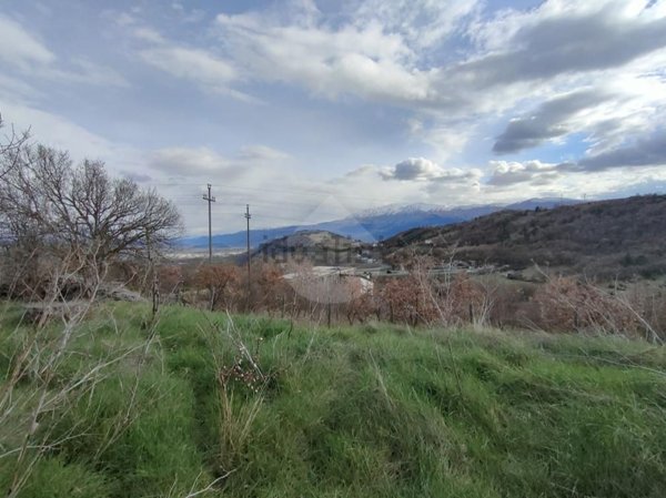 terreno edificabile in vendita a L'Aquila