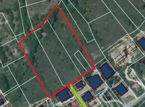 terreno edificabile in vendita a L'Aquila in zona Collebrincioni