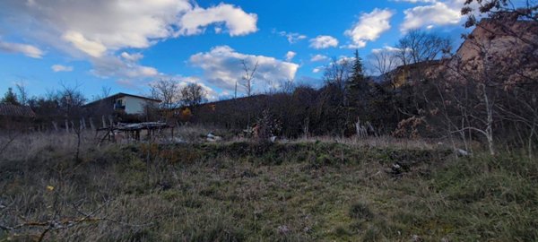 terreno edificabile in vendita a L'Aquila in zona Monticchio/frazione Bagno