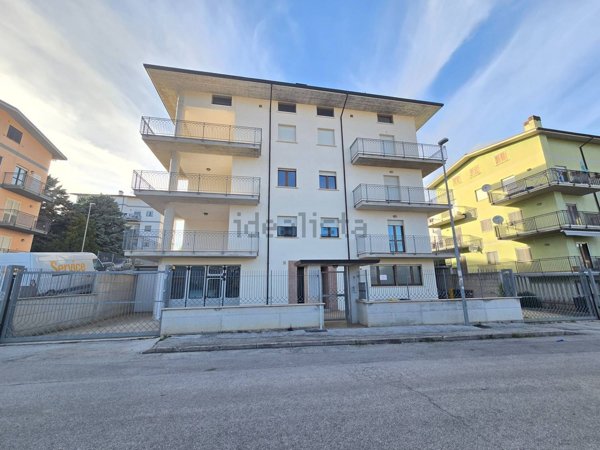 appartamento in vendita a L'Aquila in zona Centro Città