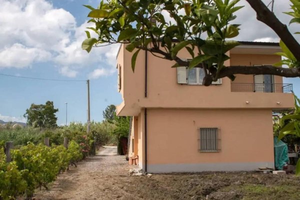 appartamento in vendita a L'Aquila in zona Pianola