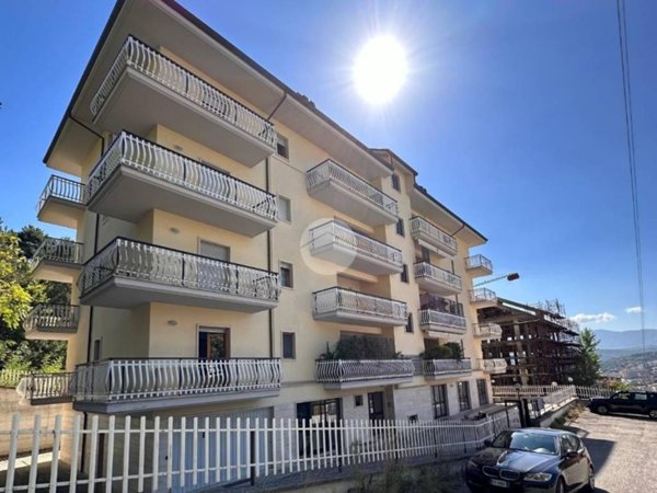 appartamento in vendita a L'Aquila in zona Pettino