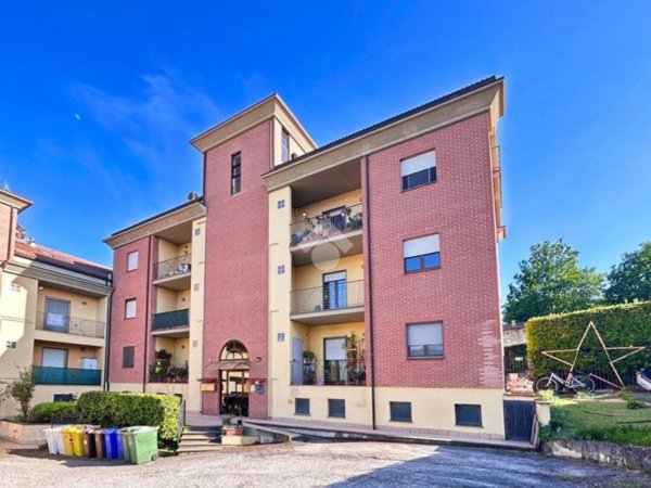 appartamento in vendita a L'Aquila in zona Preturo