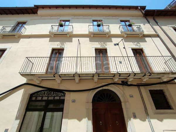 appartamento in vendita a L'Aquila in zona Centro Città