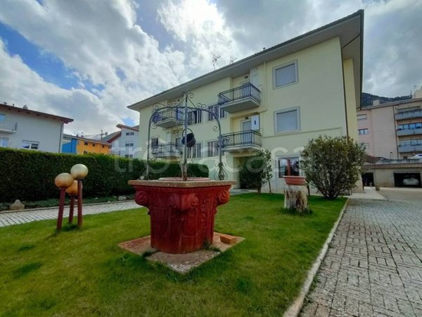 appartamento in vendita a L'Aquila in zona Pianola