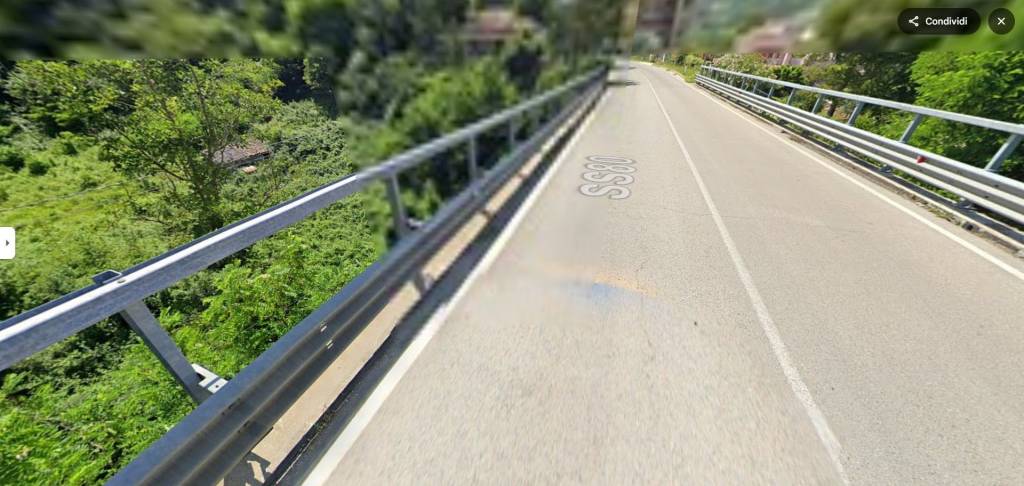 negozio in vendita a L'Aquila in zona Preturo