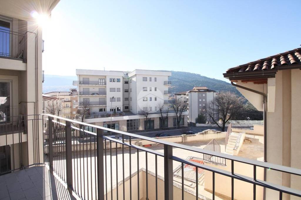 appartamento in vendita a L'Aquila in zona Centro Città