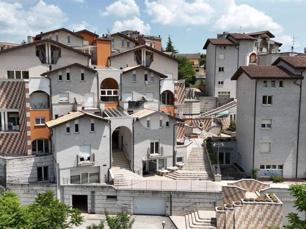 appartamento in vendita a L'Aquila in zona San Sisto