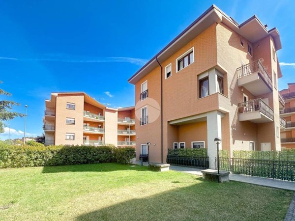 appartamento in vendita a L'Aquila in zona Cansatessa