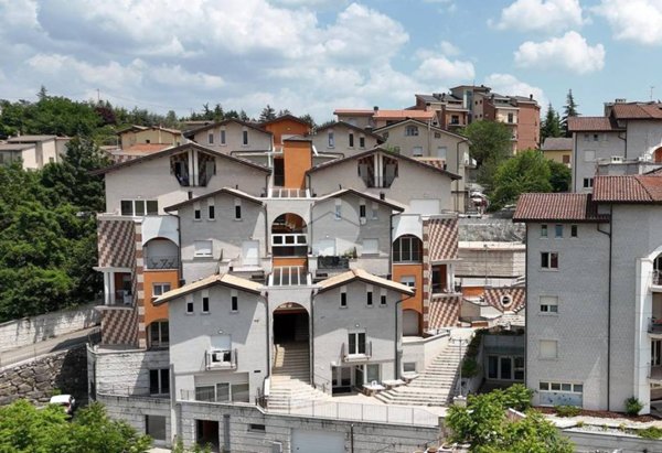 appartamento in vendita a L'Aquila in zona Torrione