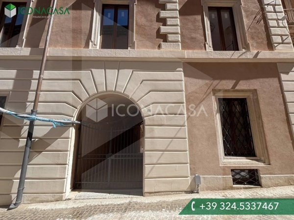 appartamento in vendita a L'Aquila in zona Centro Città