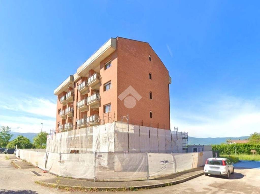 appartamento in vendita a L'Aquila in zona Cansatessa
