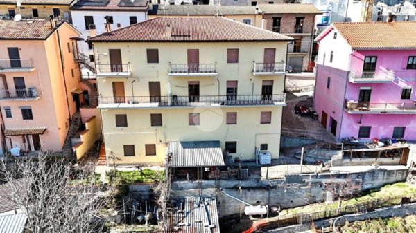 appartamento in vendita a L'Aquila in zona Monticchio/frazione Bagno
