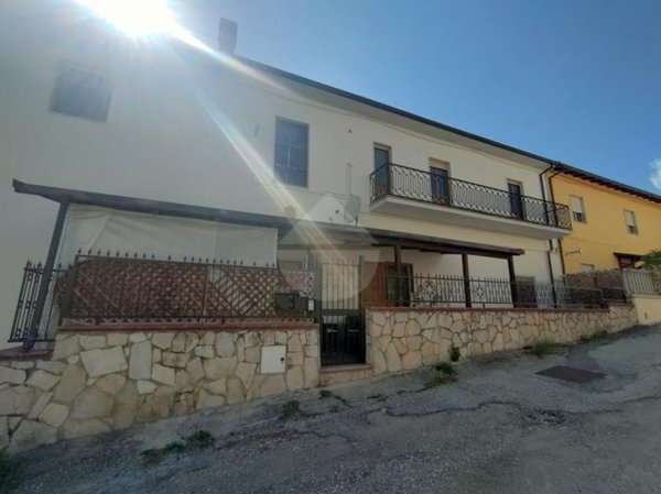 appartamento in vendita a L'Aquila in zona San Sisto