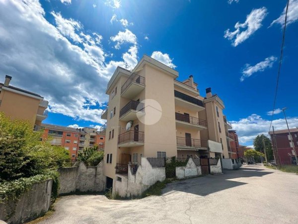 appartamento in vendita a L'Aquila in zona Centro Città