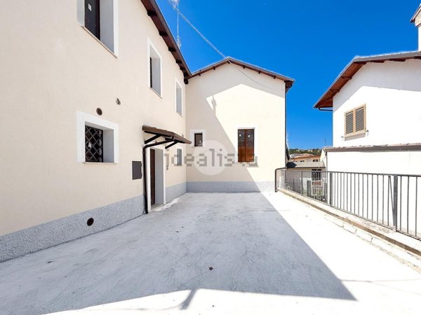 appartamento in vendita a L'Aquila in zona Coppito