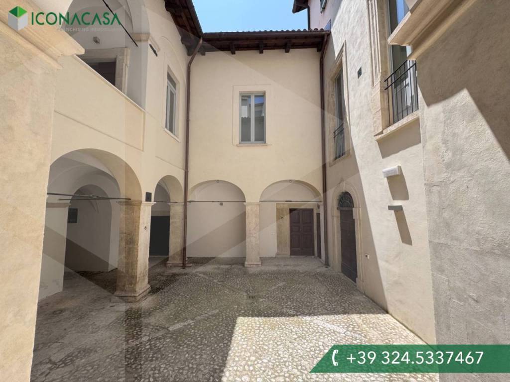 appartamento in vendita a L'Aquila in zona Centro Città